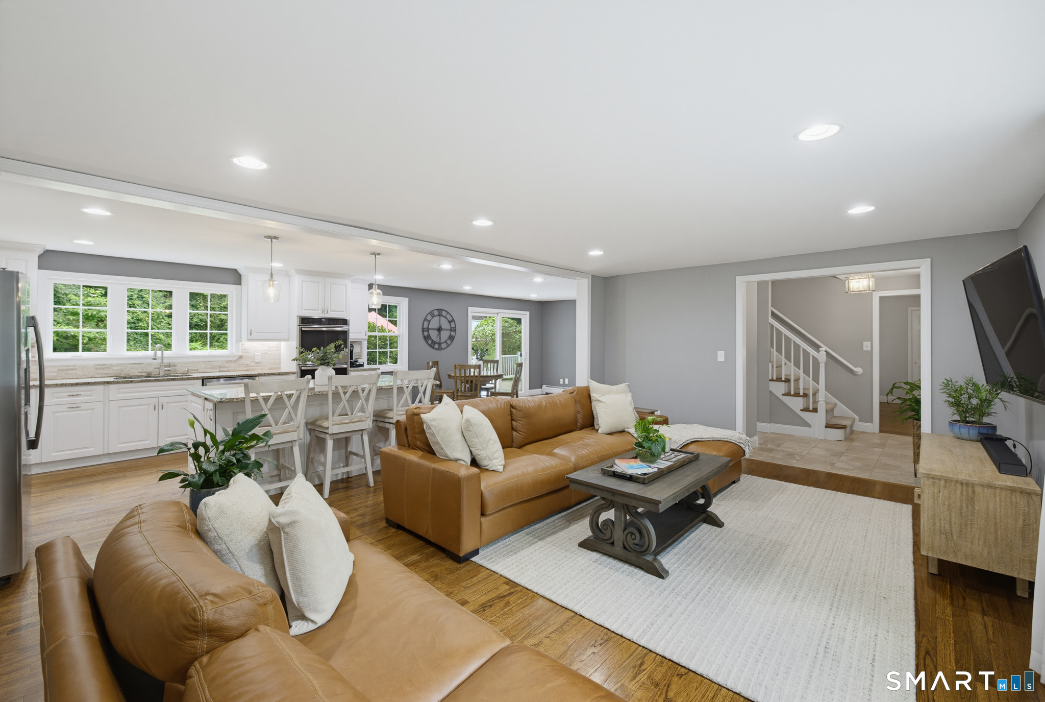 158 Orchard Hill Drive South Windsor CT 06074