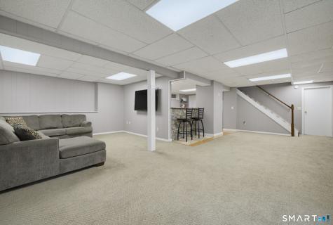 158 Orchard Hill Drive South Windsor CT 06074