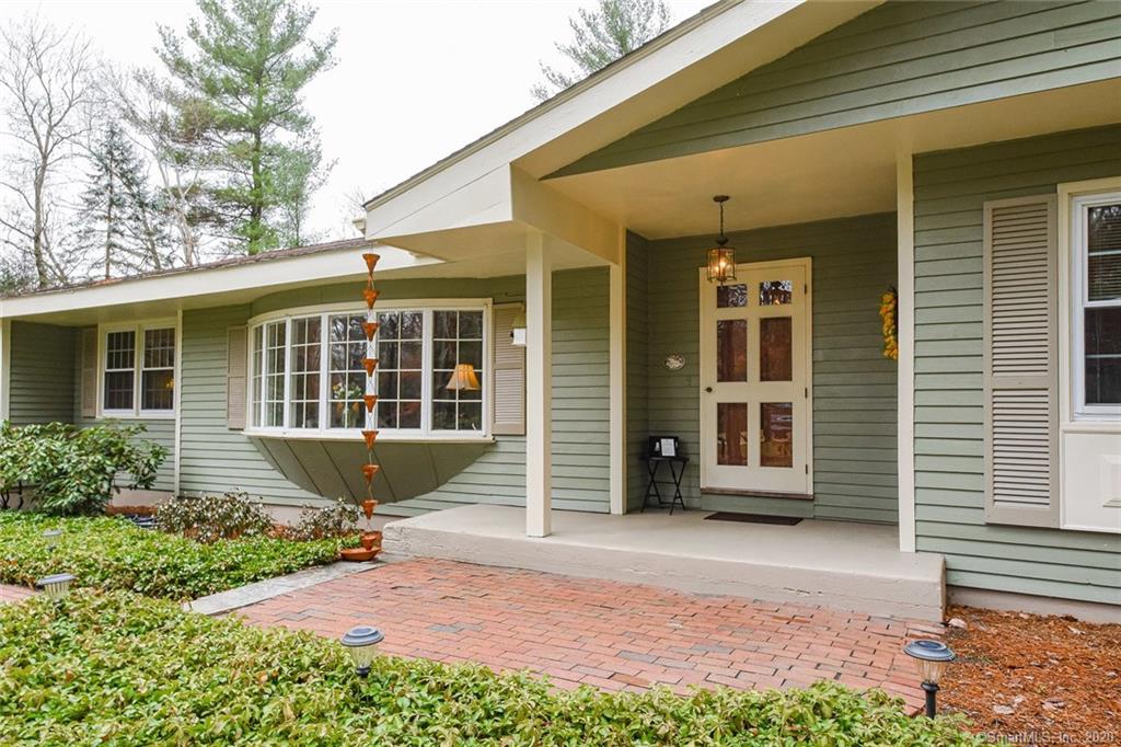 5 Dogwood Lane Simsbury CT 06070