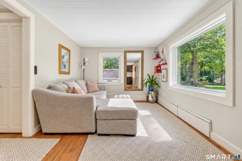 328 North Stonington Road Stonington CT 06378