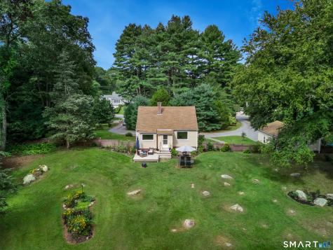 328 North Stonington Road Stonington CT 06378