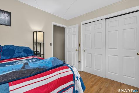 18 Rockridge Terrace Prospect CT 06712