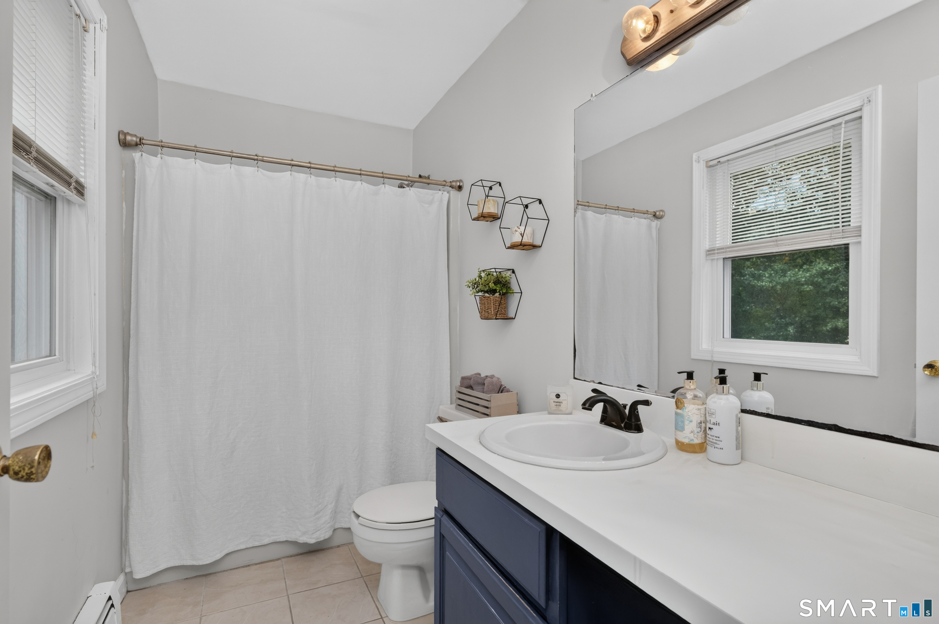 18 Rockridge Terrace Prospect CT 06712
