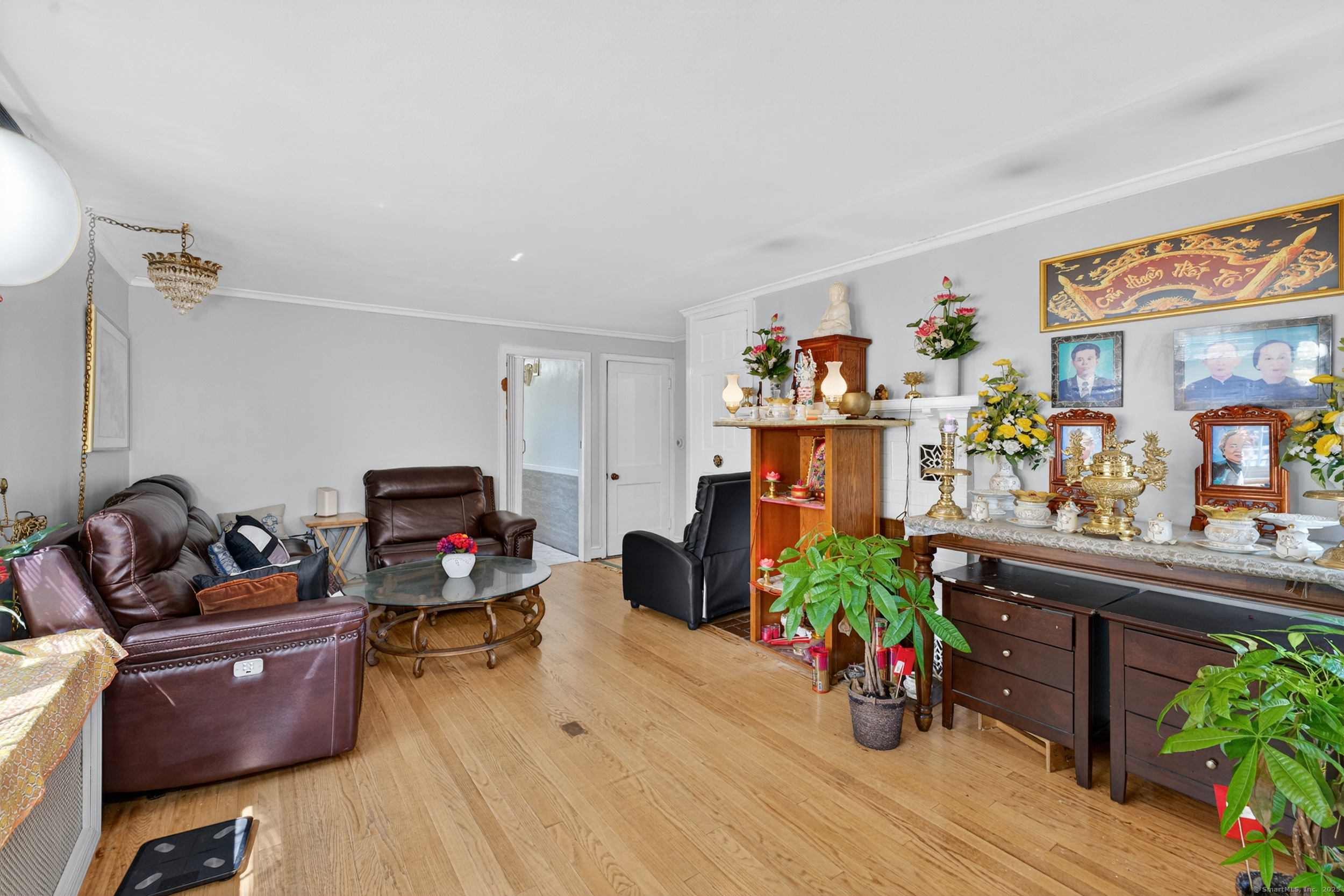 15 Saint John Street Manchester CT 06040