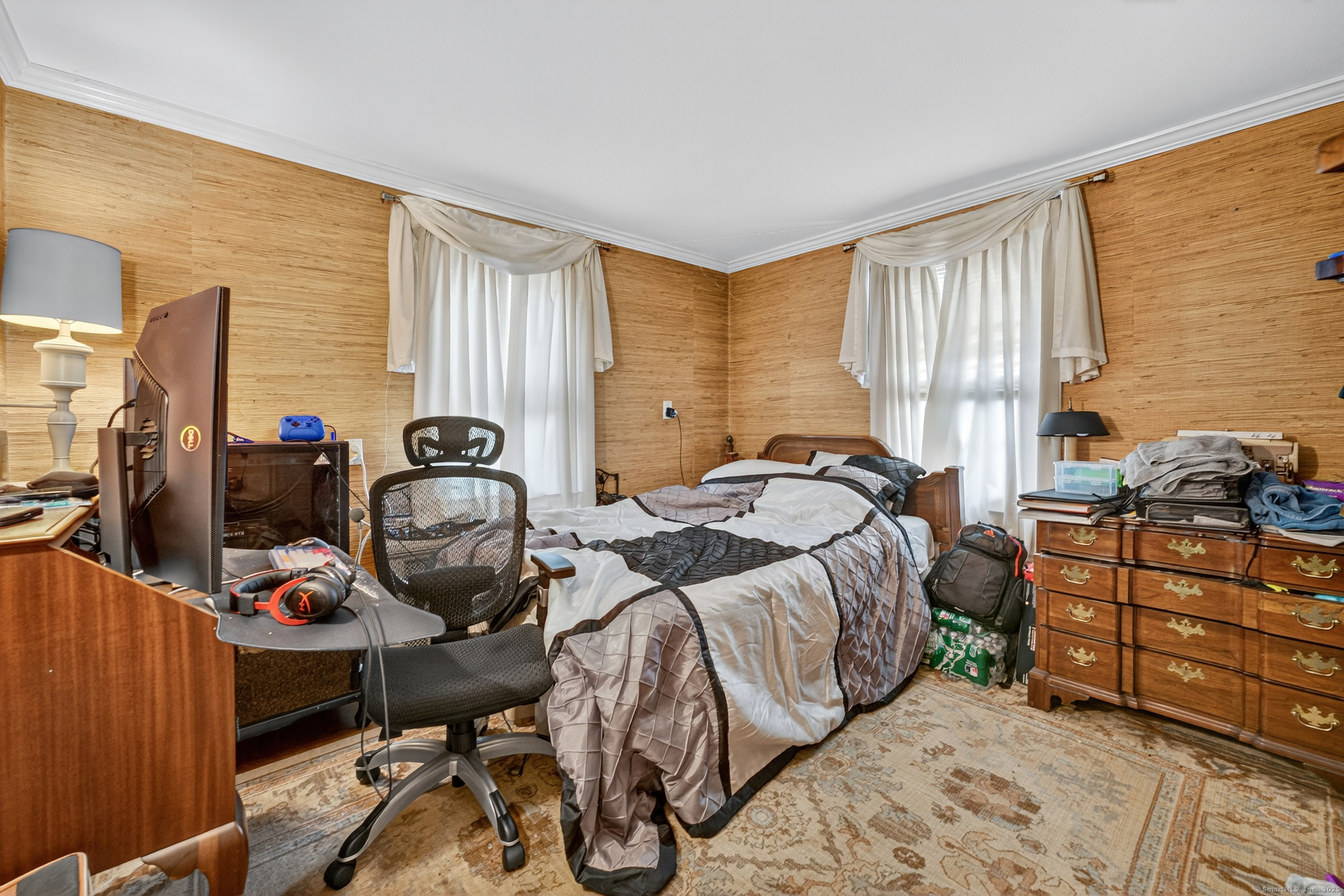 15 Saint John Street Manchester CT 06040