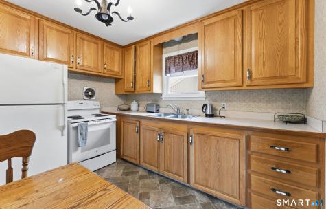 12 Pickerel Cove Trail Old Lyme CT 06371