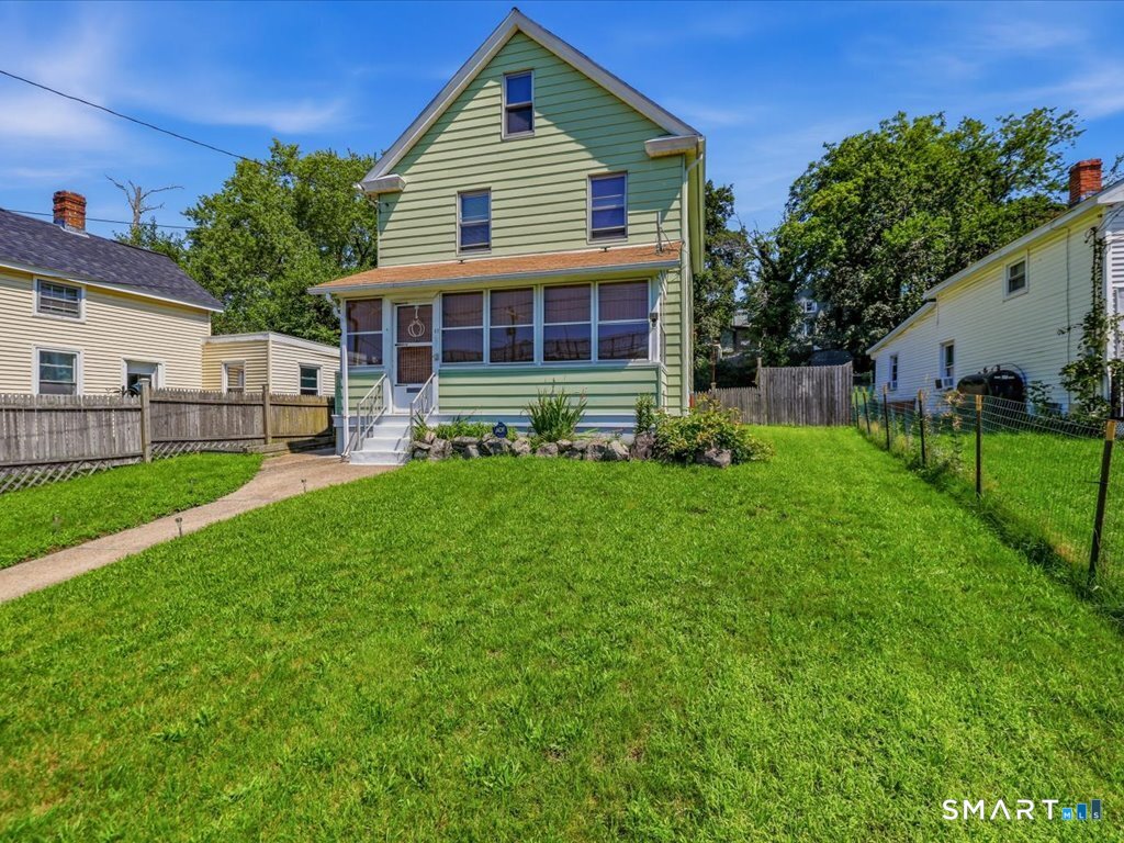 49 Cole Street New London CT 06320