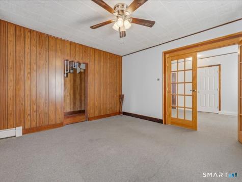 49 Cole Street New London CT 06320