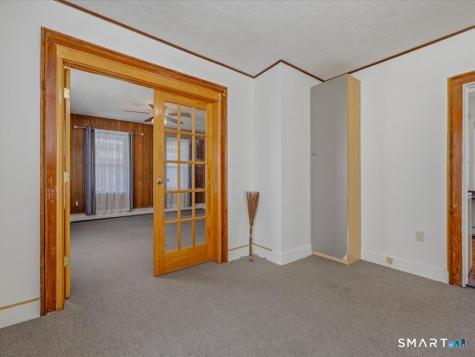 49 Cole Street New London CT 06320