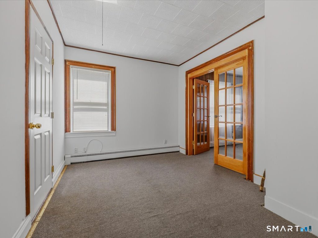 49 Cole Street New London CT 06320