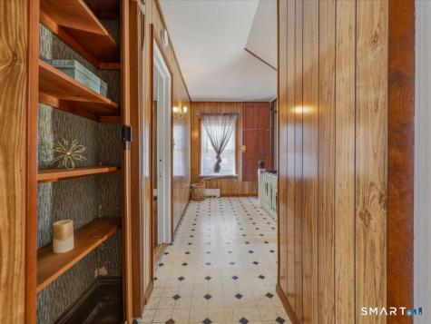 49 Cole Street New London CT 06320