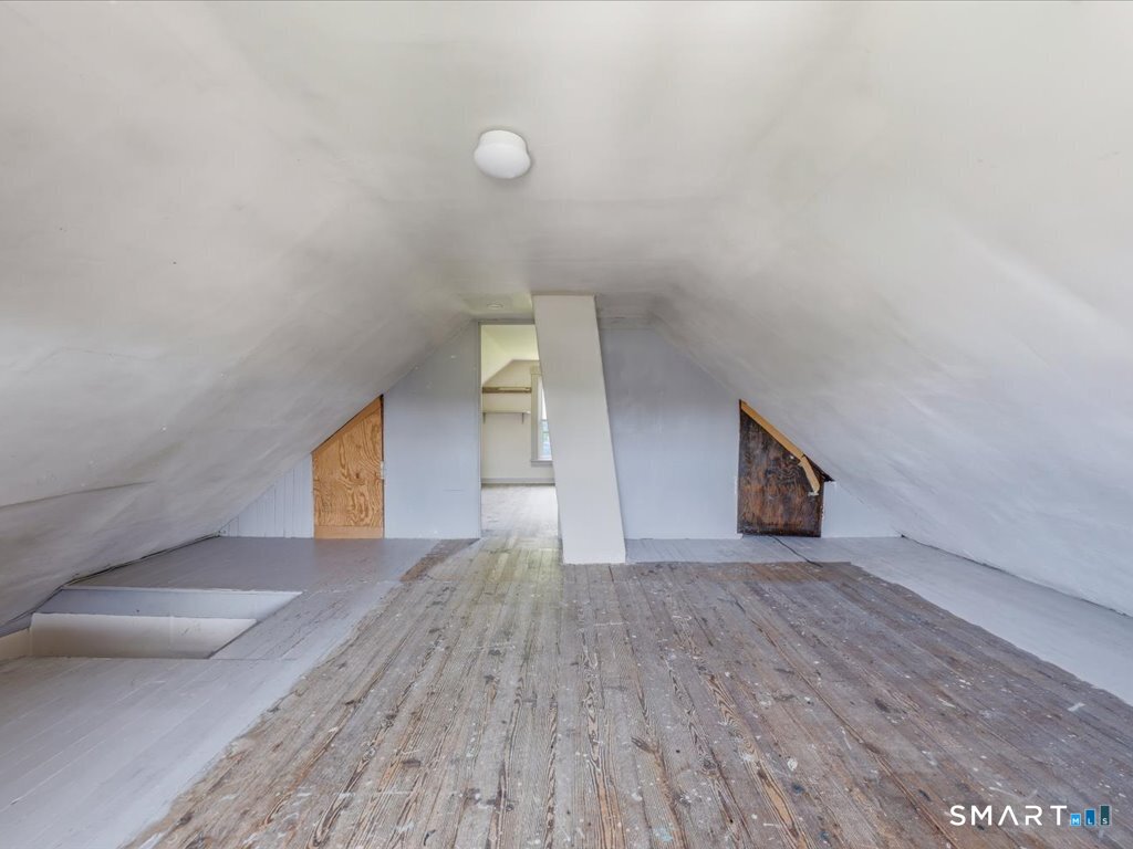 49 Cole Street New London CT 06320