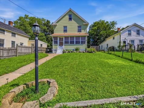 49 Cole Street New London CT 06320