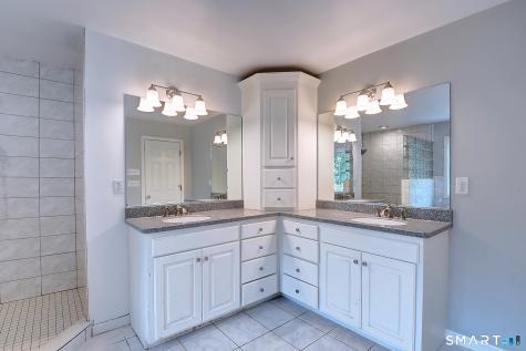123 Feldspar Ridge Glastonbury CT 06033