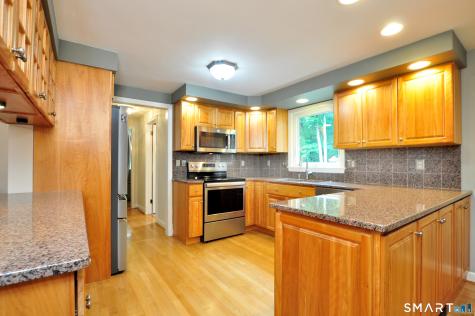 472 Firetown Road Simsbury CT 06070
