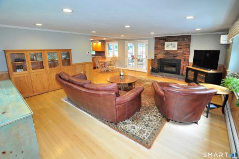 472 Firetown Road Simsbury CT 06070