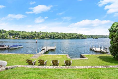 35 Knollcrest Road New Fairfield CT 06812