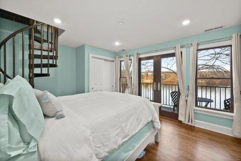 35 Knollcrest Road New Fairfield CT 06812
