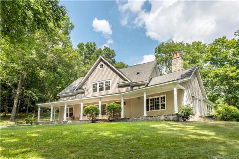 42 Sentry Hill Road Roxbury CT 06783