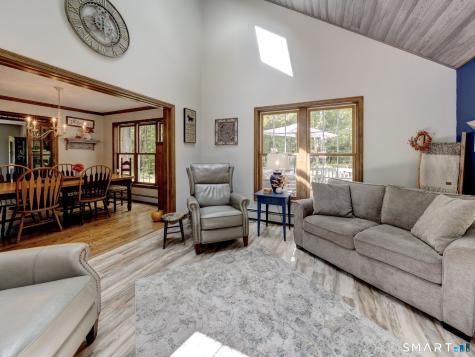 8 Fenton Bluffs Drive Willington CT 06279