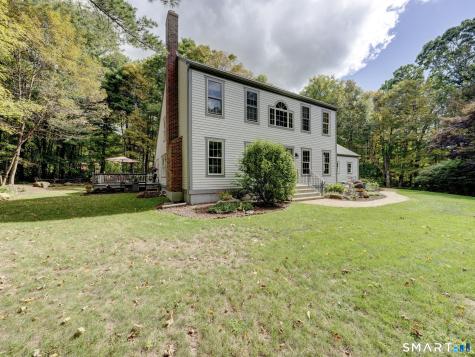 8 Fenton Bluffs Drive Willington CT 06279