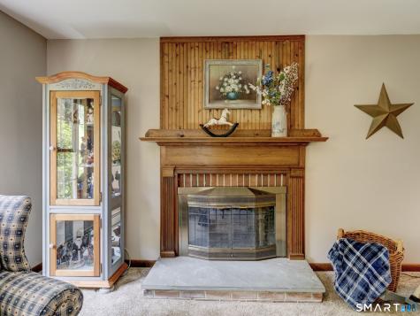 8 Fenton Bluffs Drive Willington CT 06279