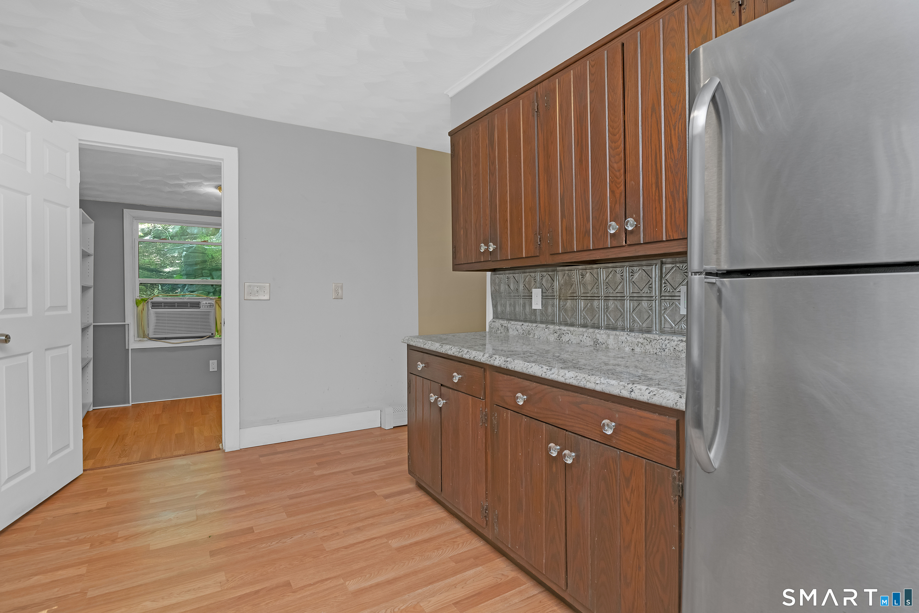 30 Durfey Street Norwich CT 06360