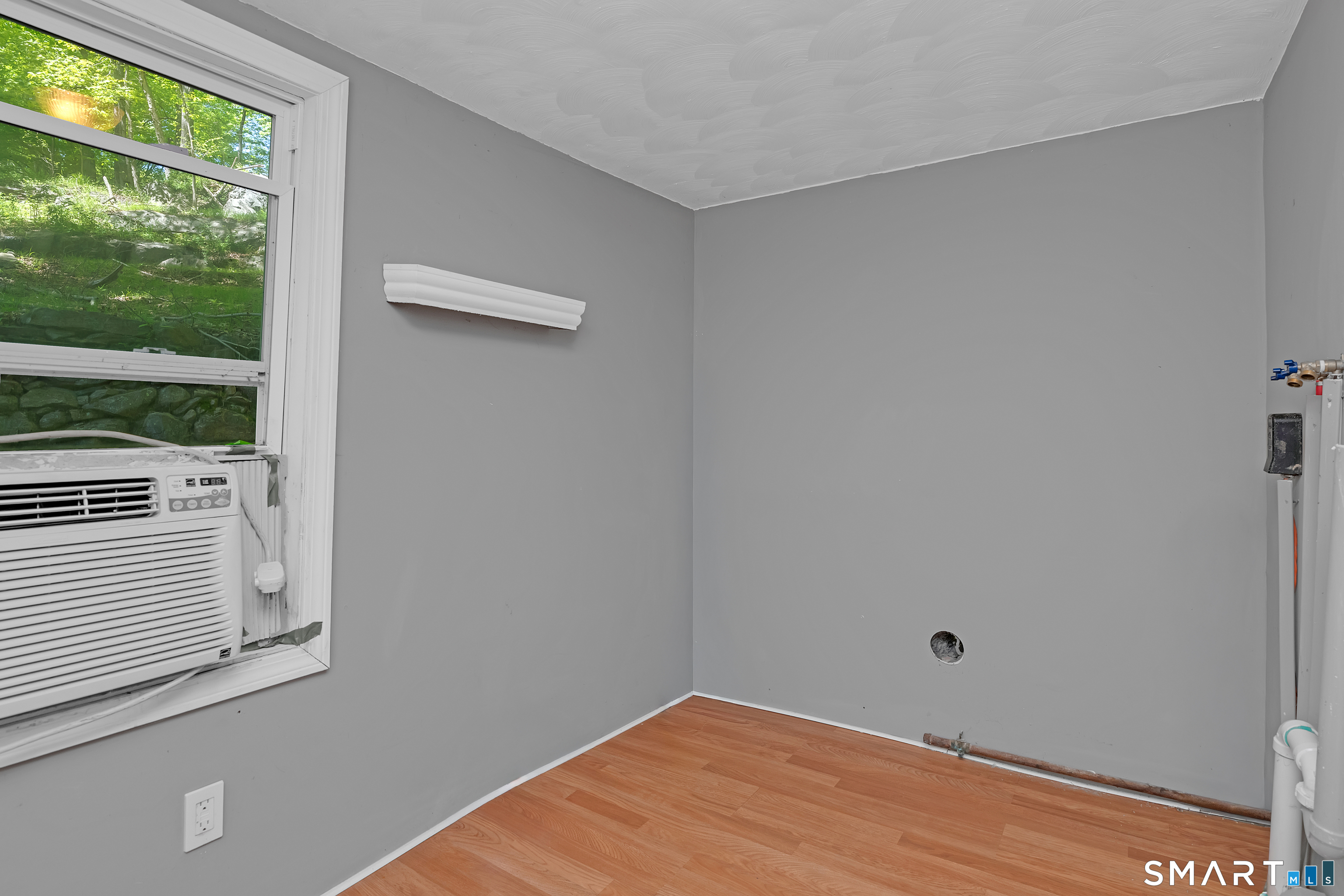 30 Durfey Street Norwich CT 06360