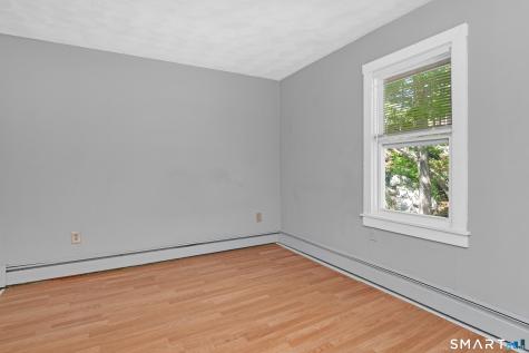 30 Durfey Street Norwich CT 06360