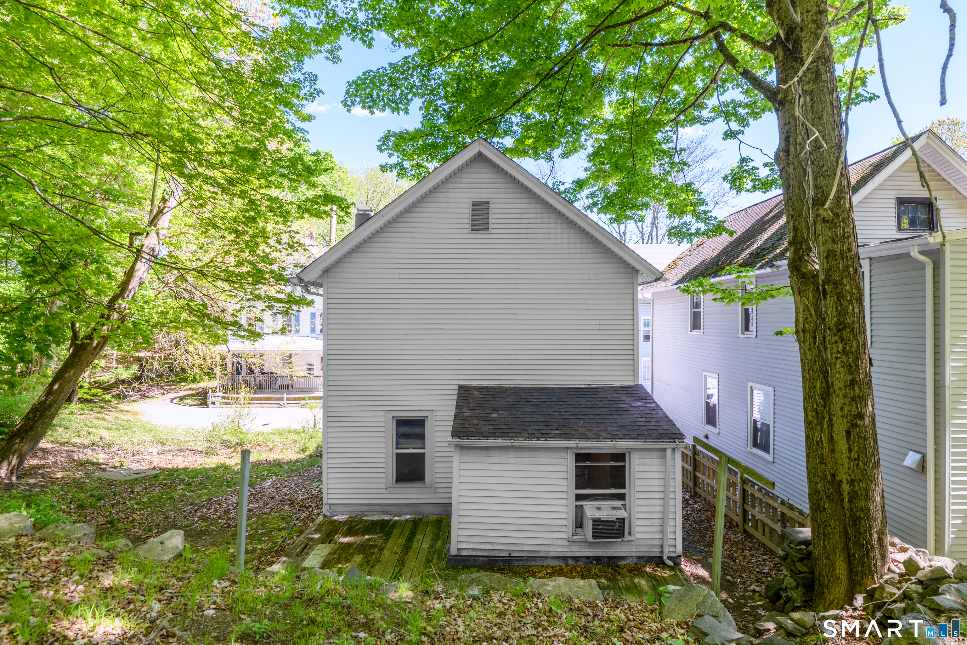 30 Durfey Street Norwich CT 06360
