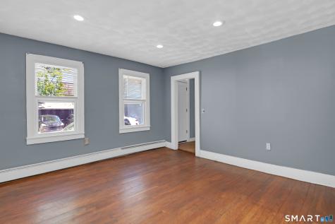 30 Durfey Street Norwich CT 06360