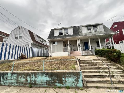 366 Dover Street Bridgeport CT 06610