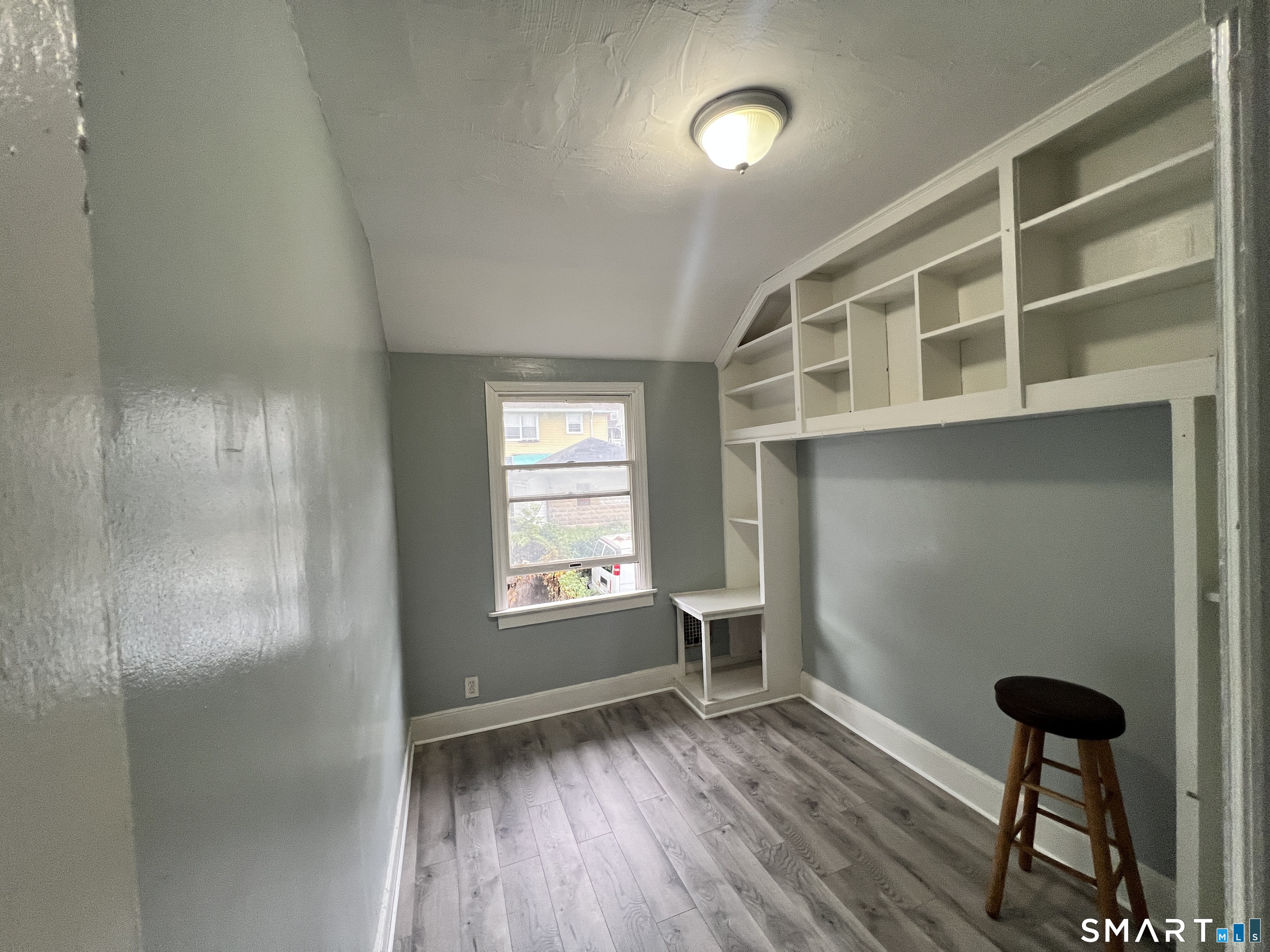 366 Dover Street Bridgeport CT 06610