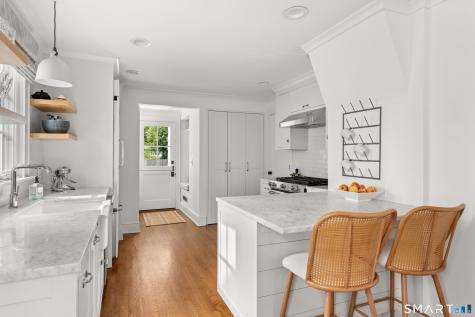 126 Oldfield Road Fairfield CT 06824