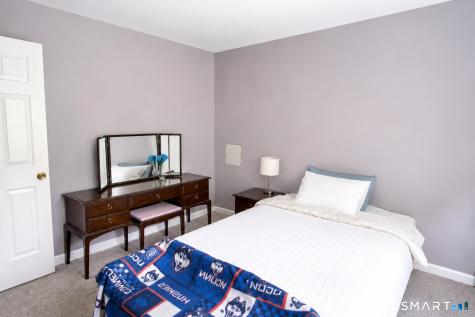 26 Mountain Laurel Lane Newtown CT 06482