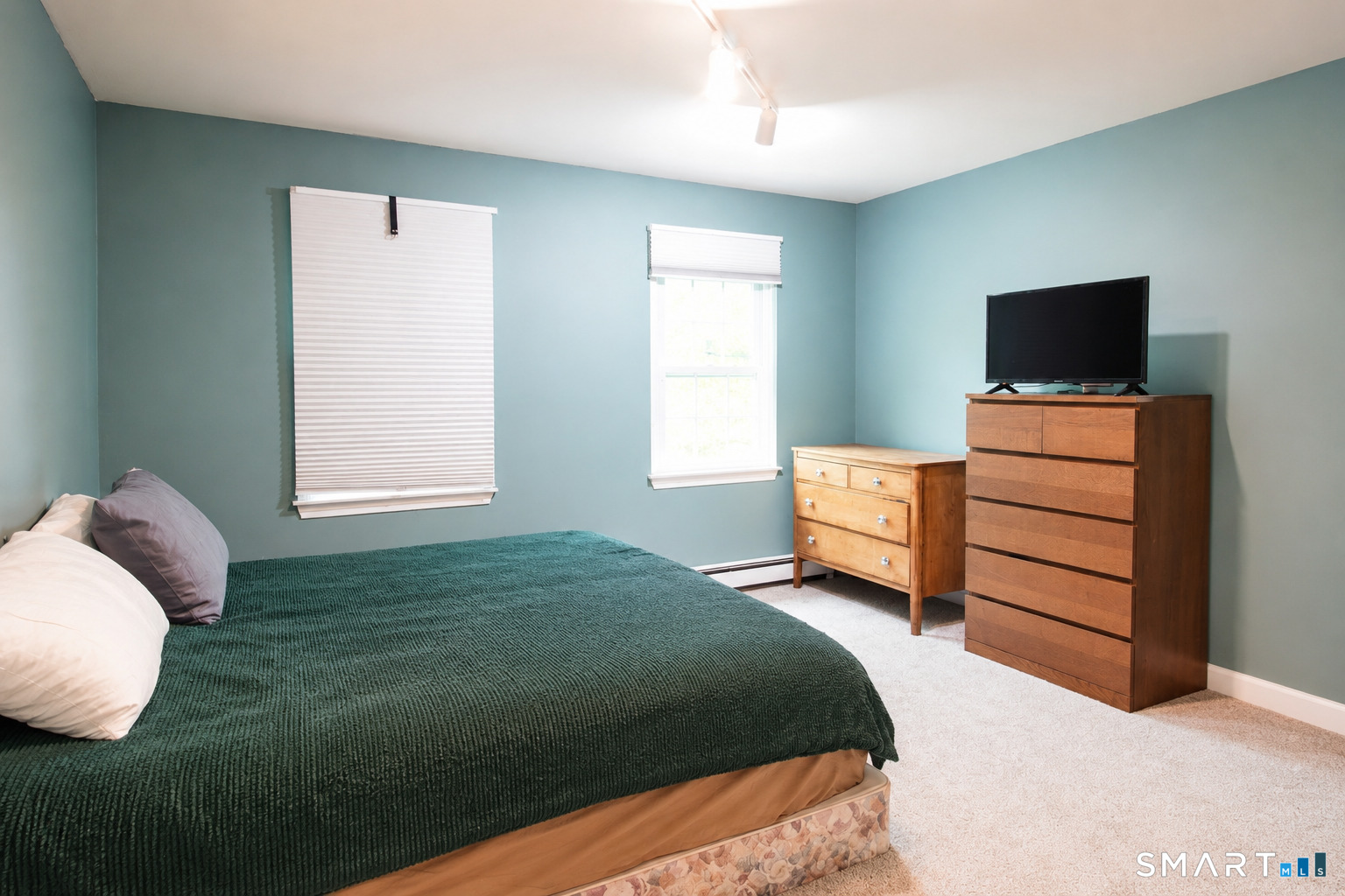 26 Mountain Laurel Lane Newtown CT 06482