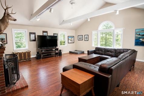 26 Mountain Laurel Lane Newtown CT 06482