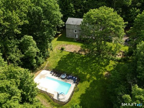 26 Mountain Laurel Lane Newtown CT 06482