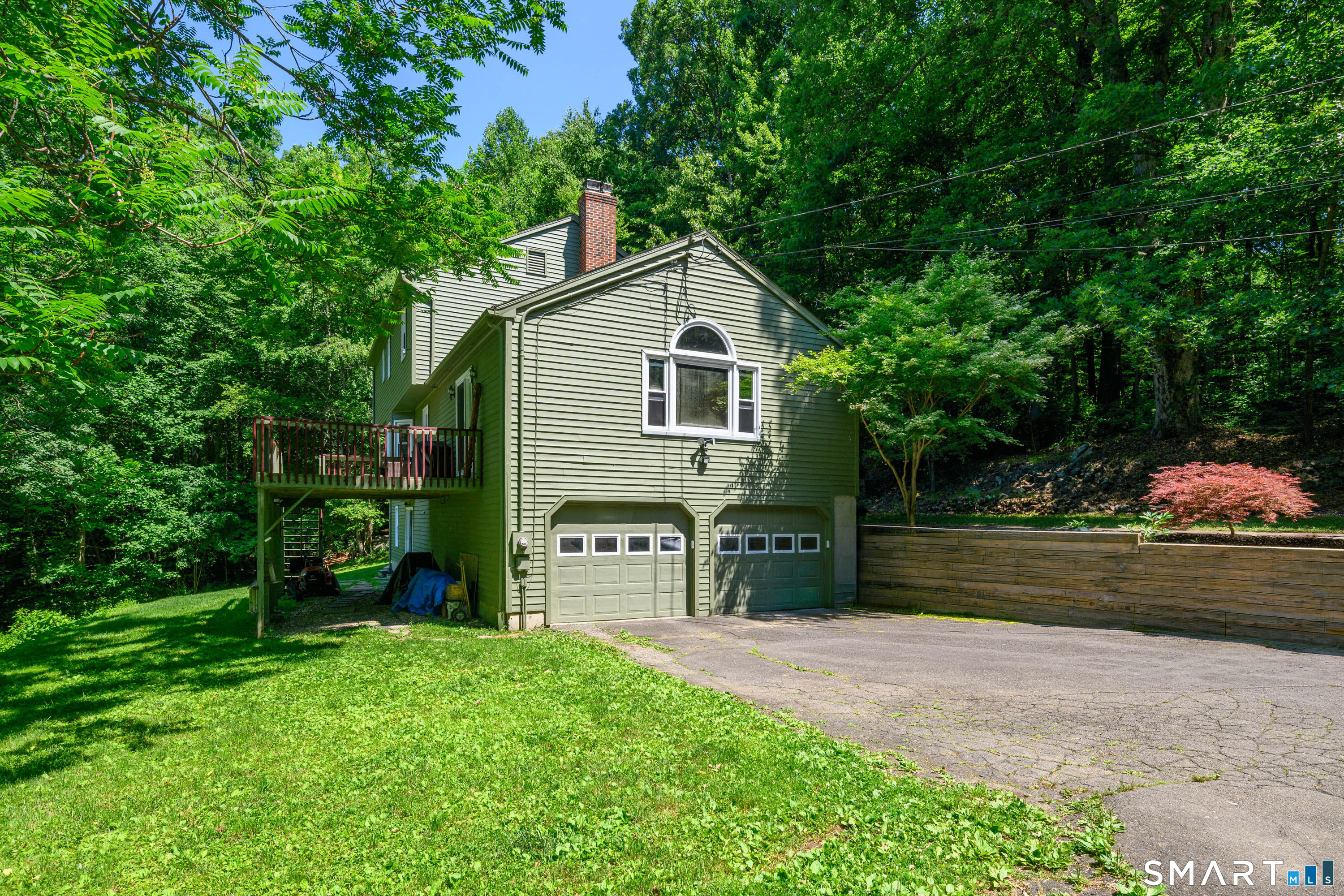 26 Mountain Laurel Lane Newtown CT 06482