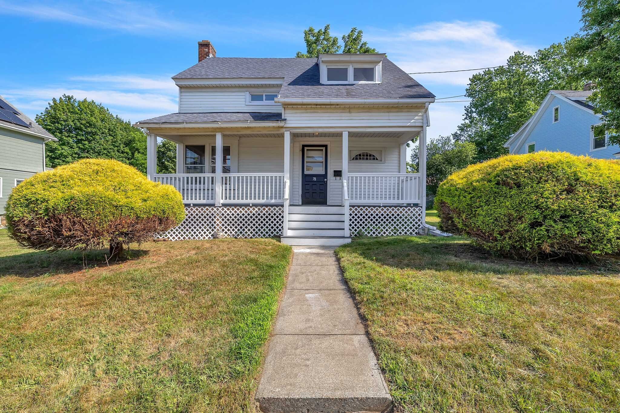 78 School Street New London CT 06320