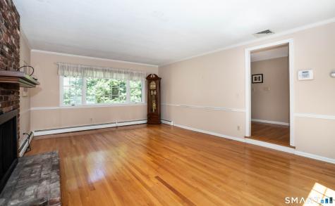 290 Old Farms Road Simsbury CT 06070