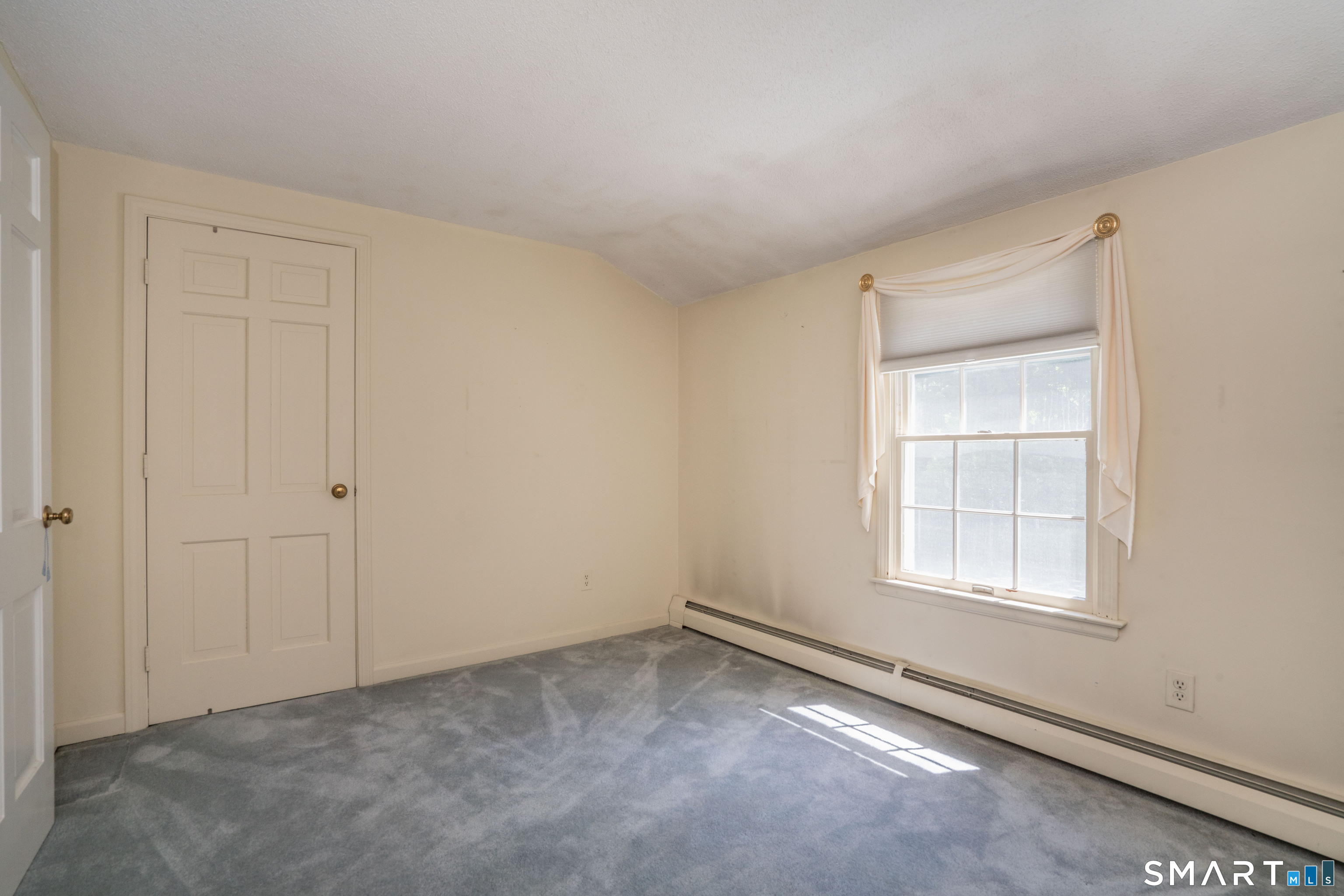 290 Old Farms Road Simsbury CT 06070