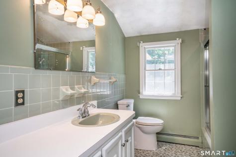 290 Old Farms Road Simsbury CT 06070