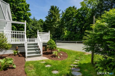 290 Old Farms Road Simsbury CT 06070