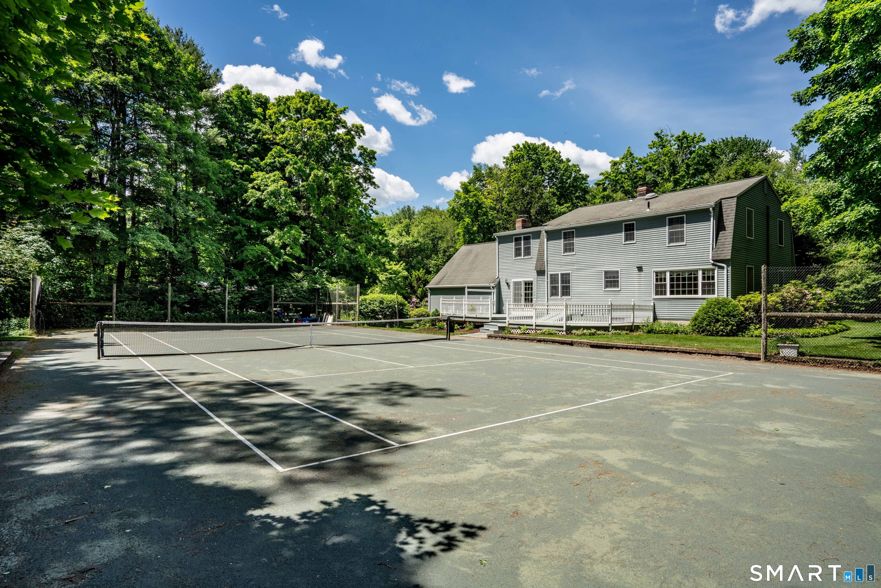 290 Old Farms Road Simsbury CT 06070