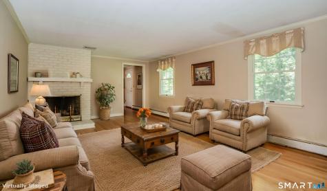 290 Old Farms Road Simsbury CT 06070