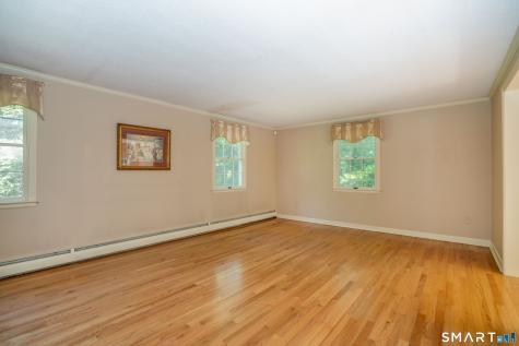 290 Old Farms Road Simsbury CT 06070