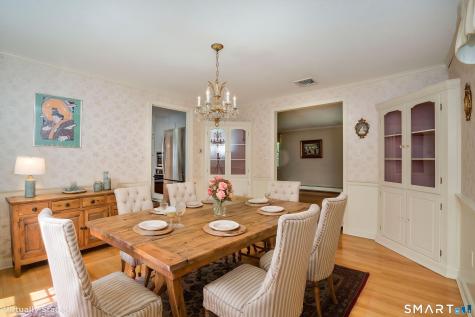 290 Old Farms Road Simsbury CT 06070