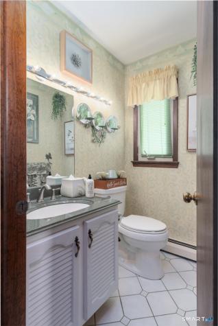 70 Pine Hollow Drive Middlebury CT 06762