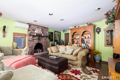 70 Pine Hollow Drive Middlebury CT 06762